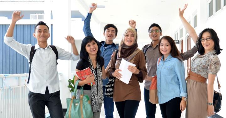 Adaptasi di Dunia Perkuliahan buat Maba