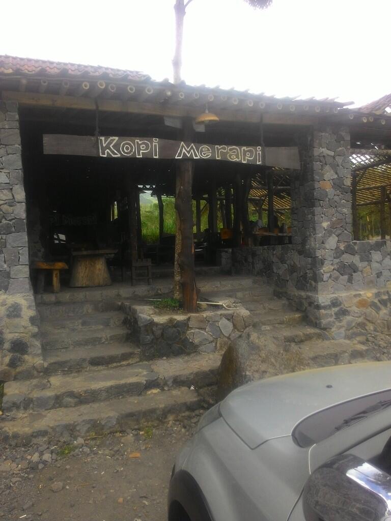 Kopi Merapi Kenanganmu Kini