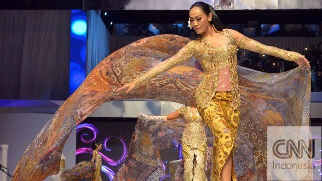 Kebaya Dan Anak Perempuan Indonesia