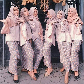 Kebaya Dan Remaja Masa Kini