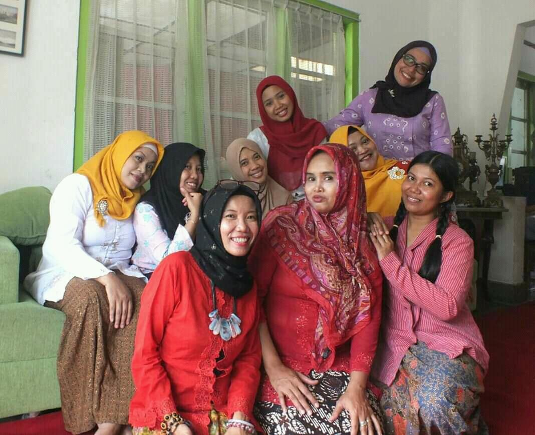 Kebaya, Si Luwes Yang Tak Lekang Oleh Masa