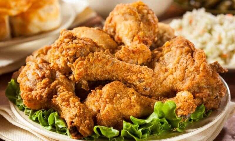 5 Makanan yang Harus Dihindari Sebelum Tidur