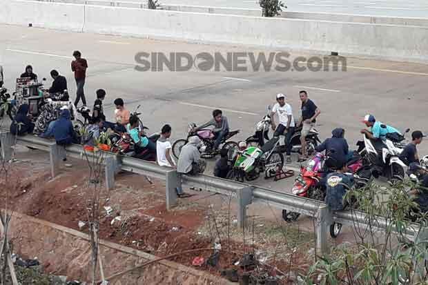 Dijadikan Area Balap Liar, Korban Berjatuhan di Jalan Tol Parigi