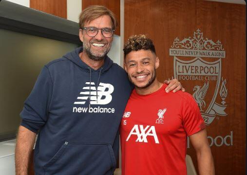 Resmi Teken Kontrak Baru, Oxlade-Chamberlain Seperti Pemain Anyar Liverpool Musim Ini