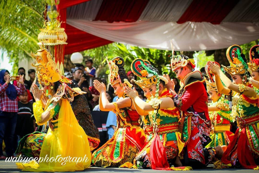 Indonesia itu Indah, Kenapa Masih Rasis? Mari Didik Anak Kita dengan Cara ini Gan!