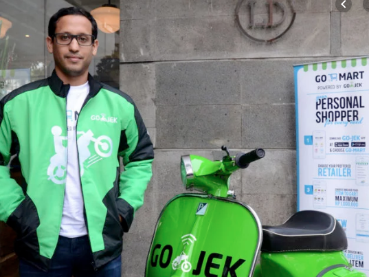 Anggota Parlemen Malaysia Menolak Go-Jek