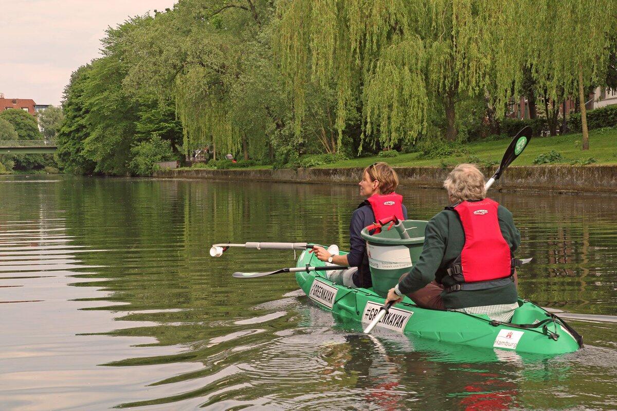 Green Kayak, Berkeliling Gratis Sambil Memungut Sampah — Anjay