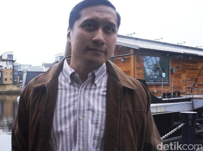 Ribut-ribut soal Ustaz Abdul Somad, Arie Untung Ajak Gandengan Tangan