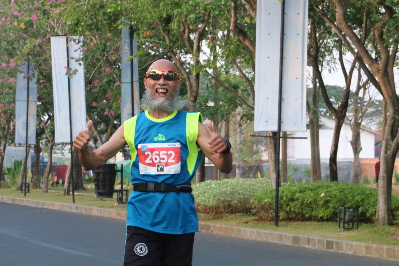 Sebanyak 6.000 Pelari Ramaikan Tiket.com Kudus Relay Marathon, Ada Butet juga Gan!