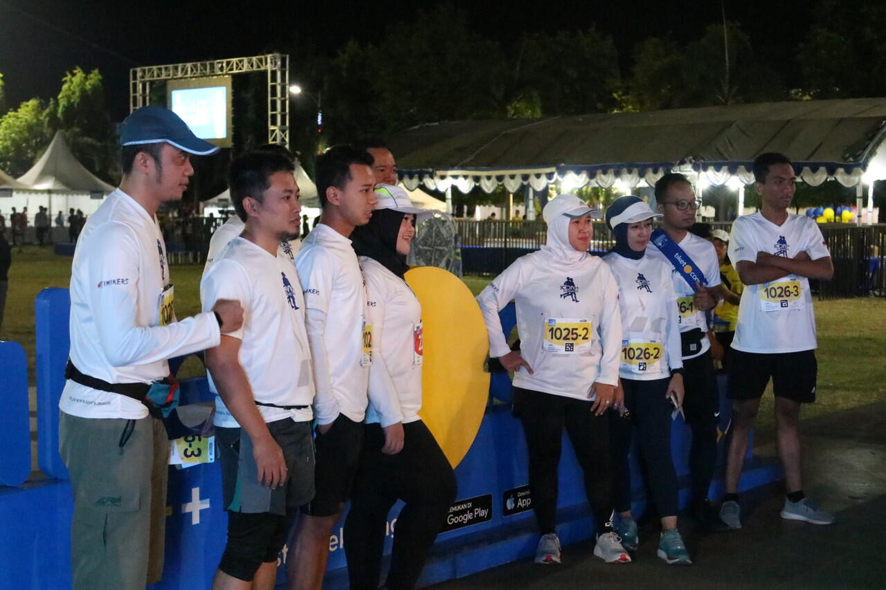 Sebanyak 6.000 Pelari Ramaikan Tiket.com Kudus Relay Marathon, Ada Butet juga Gan!