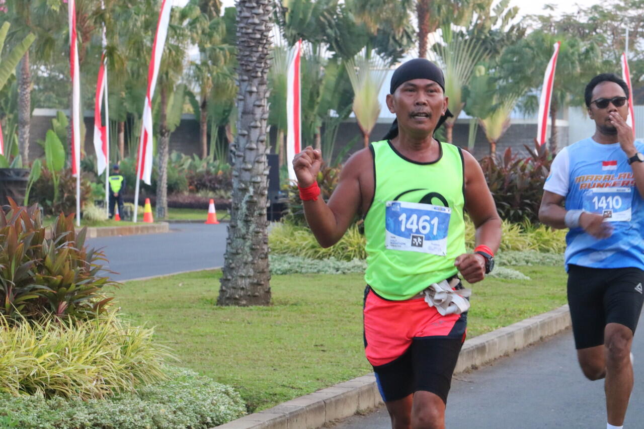 Sebanyak 6.000 Pelari Ramaikan Tiket.com Kudus Relay Marathon, Ada Butet juga Gan!