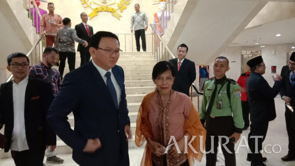 Ahok Hadiri Pelantikan Anggota DPRD DKI Tidak Ajak Istri