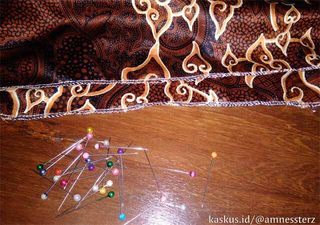 Hadiah Kebaya Untuk Emak