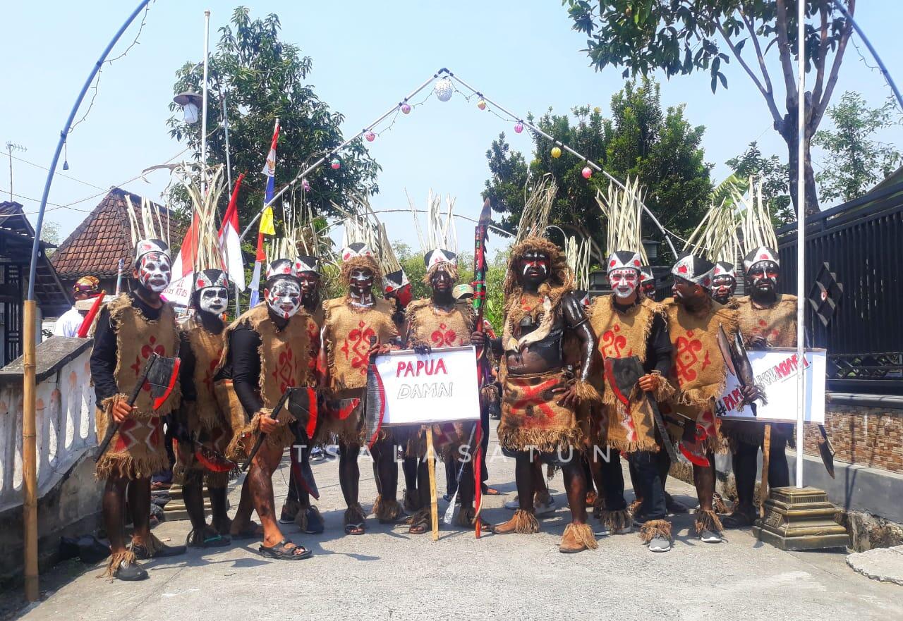 Warga Lamongan Suarakan STOP RASISME Melalui Kreativitas 