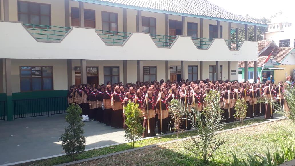 Cintaku Tumbuh di Super Camp