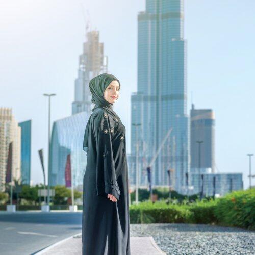Perempuan Berkebaya Adalah Penjaga Nilai Budaya Indonesia