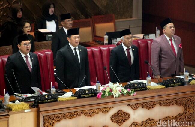 263 Anggota Dewan Bolos di Paripurna HUT DPR RI
