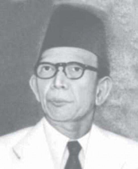 Memajukan Pendidikan Indonesia Dengan Memuliakan Guru