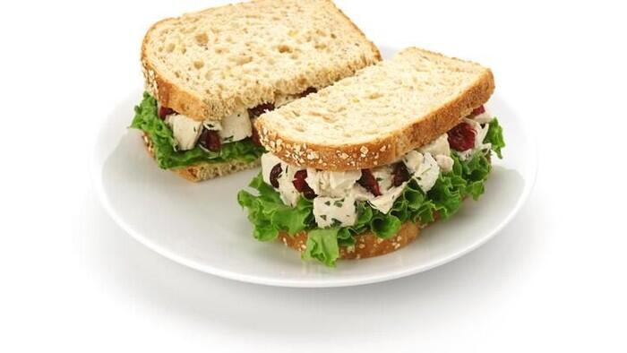 7 Tips Penting Memotong Sandwich yang Perlu Kamu Tahu