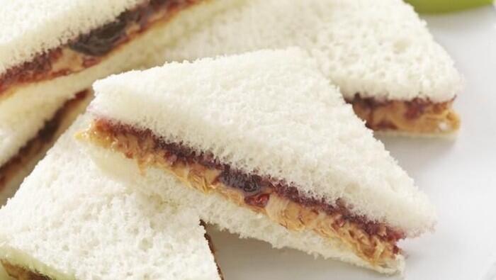 7 Tips Penting Memotong Sandwich yang Perlu Kamu Tahu