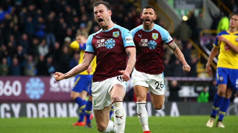 Akankah Ashley Burnes Bobol Gawang Liverpool?
