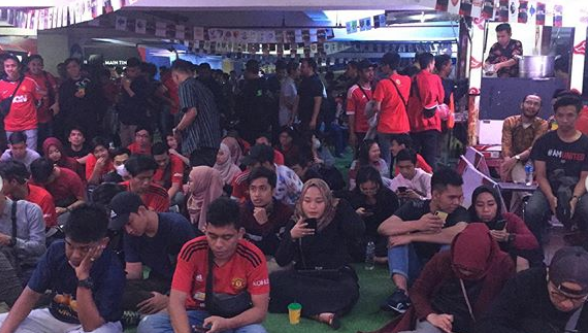 Malam Minggu Boleh Berlalu, Tapi Nobar EPL di KASKUS Pasti Seru!