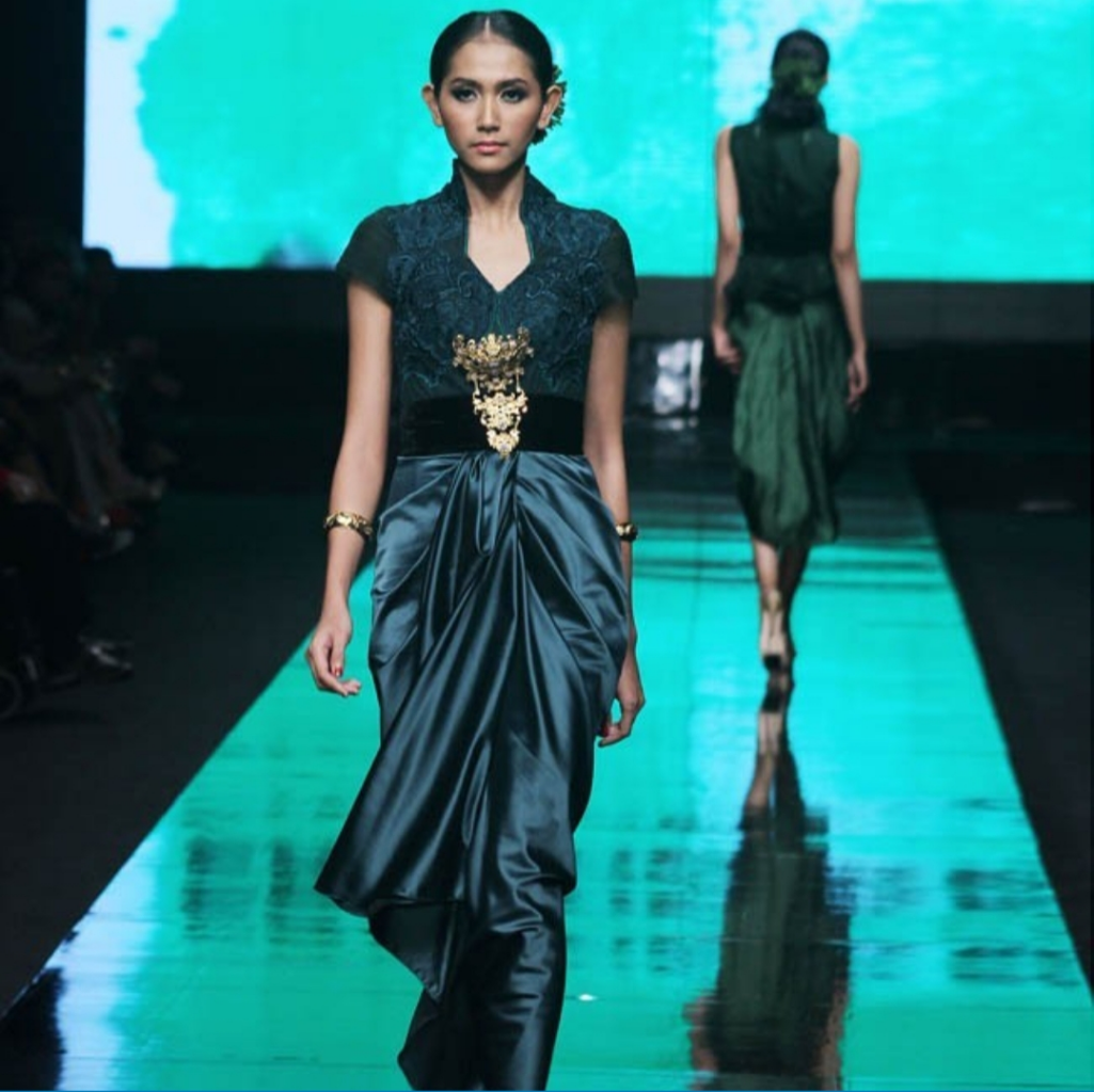 Model - Model Kebaya Versi Ku
