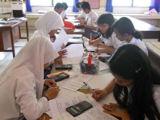 Perbedaan Sekolah di Zaman Dahulu dengan Sekolah di Zaman Sekarang