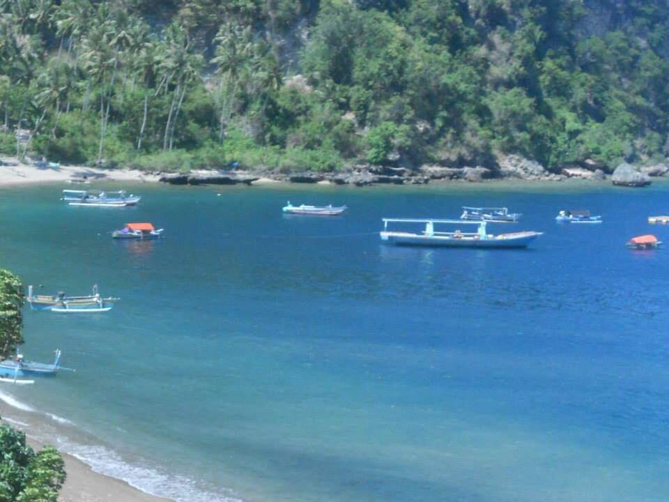 Keliling Indonesia dengan
SK