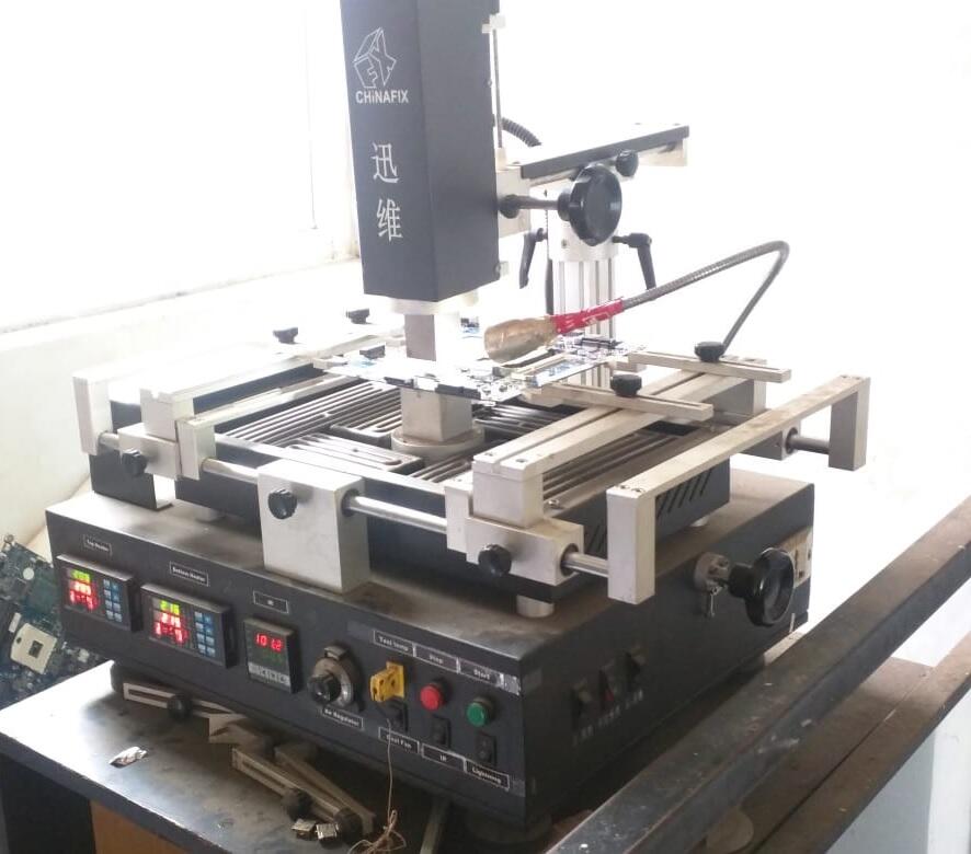 Service Laptop dan MacBook di Malang 