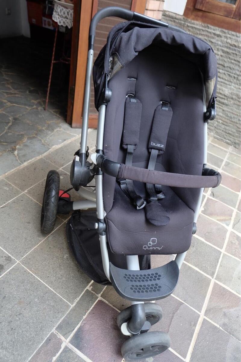 harga stroller quinny buzz