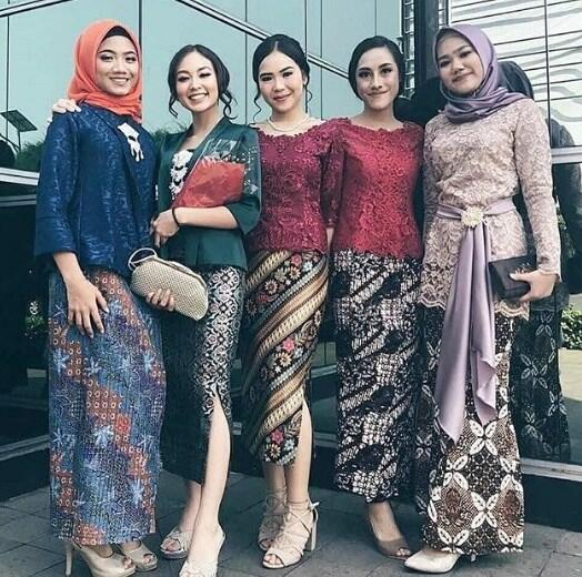 Nasib Kebaya Di Tengah Tren Fashion Modern