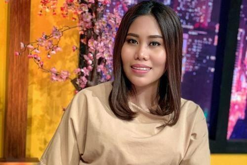 Marak Pedangdut Seksi Bergoyang Erotis, Evi Masamba: Merusak Citra Dangdut