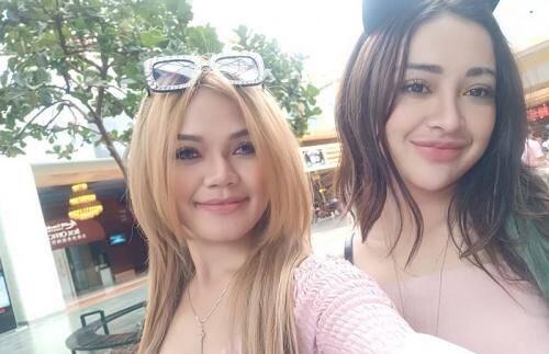 Duo Gobas dan Goyangan Pengundang Syahwat