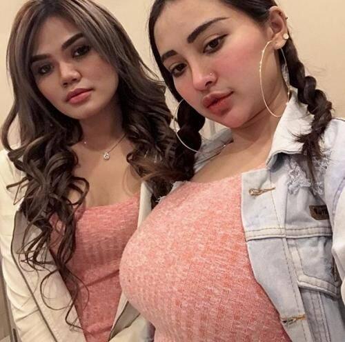 Duo Gobas dan Goyangan Pengundang Syahwat