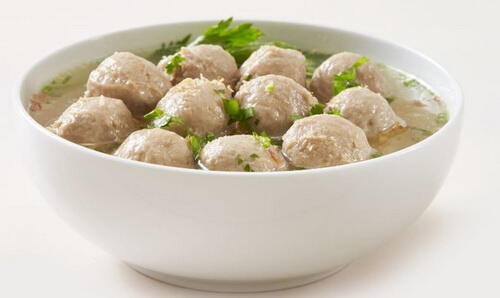 Praktisnya Pengemasan Bakso Dengan Plastik Vakum