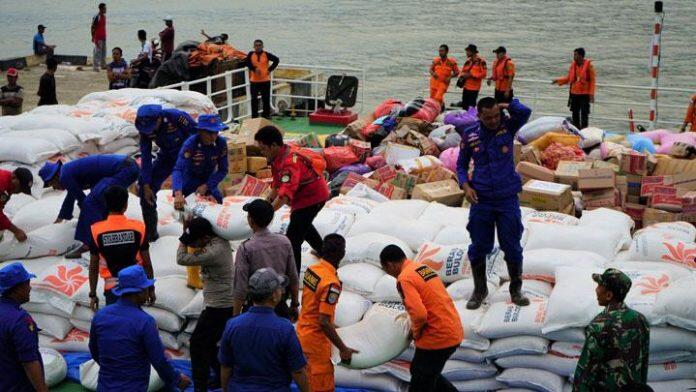 Bantuan untuk Korban Unjuk Rasa Anarkis di Jayapura Mulai Terima Bantuan