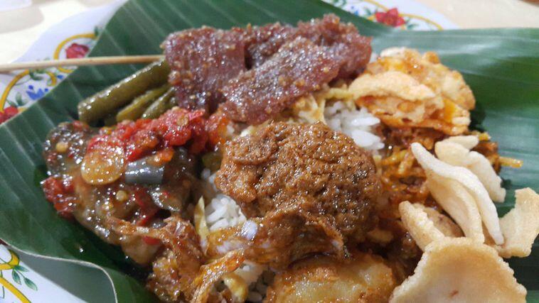 8 Nasi Uduk Enak di Jakarta Utara yang Gurihnya Mantap!