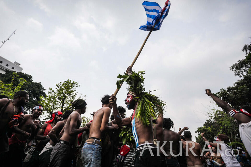 Dua Pengibar Bendera Bintang Kejora Dipulangkan Penyidik Polda Metro