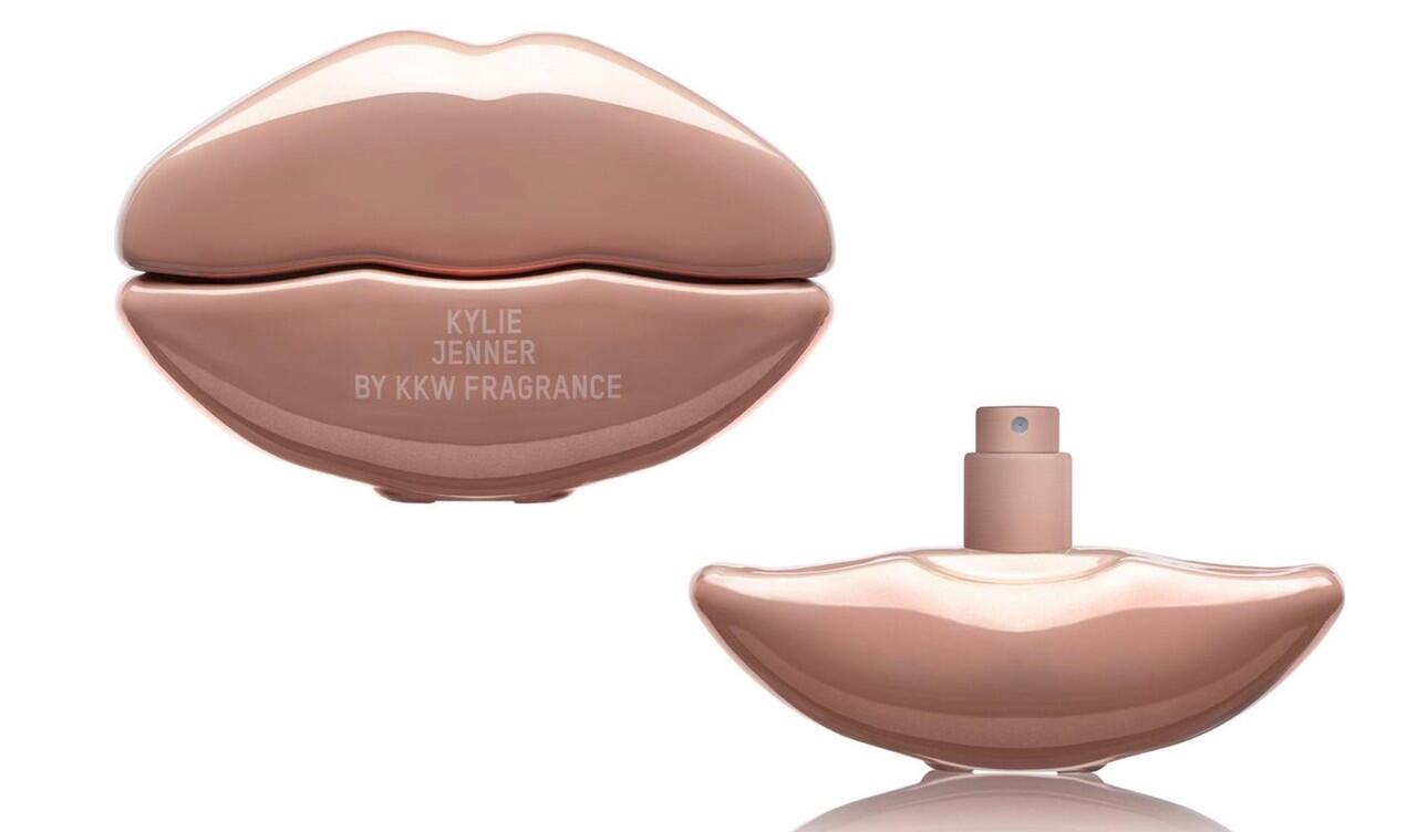 Parfum “Bibir” dari Kylie dan Kim Baru Saja Merilis 3 Aroma Baru!