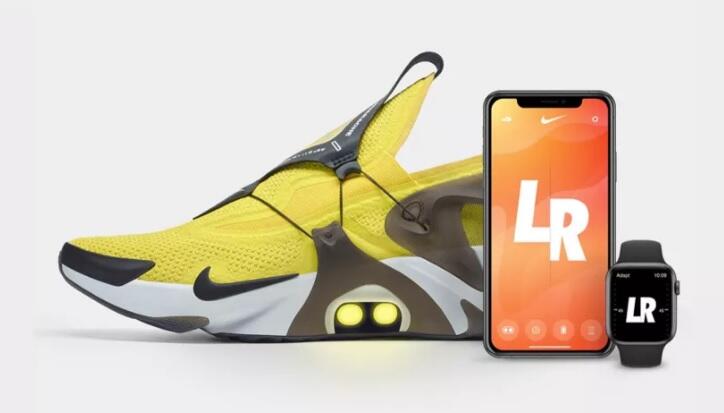 Sneakers Nike Adapt Huaraches Ini Bisa Minta Bantuan Siri Buat Buka Tali Sepatu