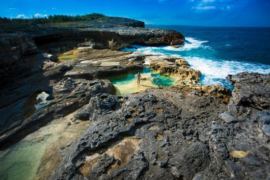 13 Kolam Ombak Paling Memukau di Dunia