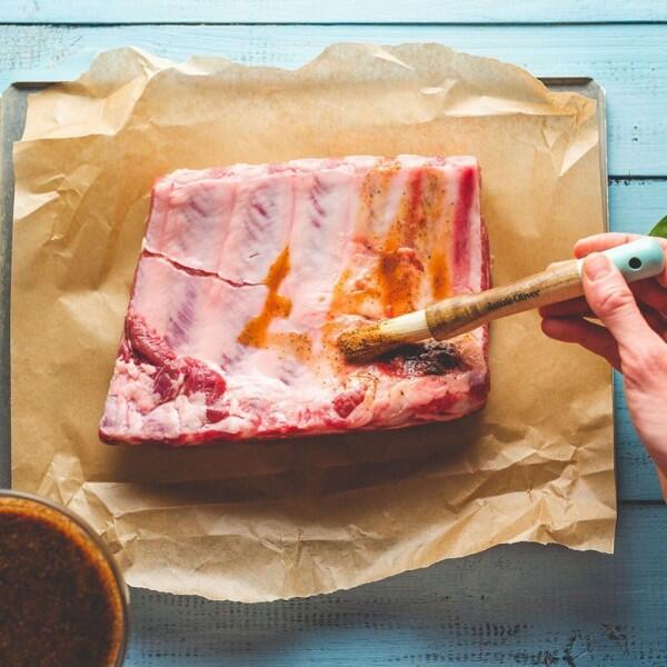 Resep Mudah Membuat Iga Babi Panggang yang Rasanya Nagih Banget