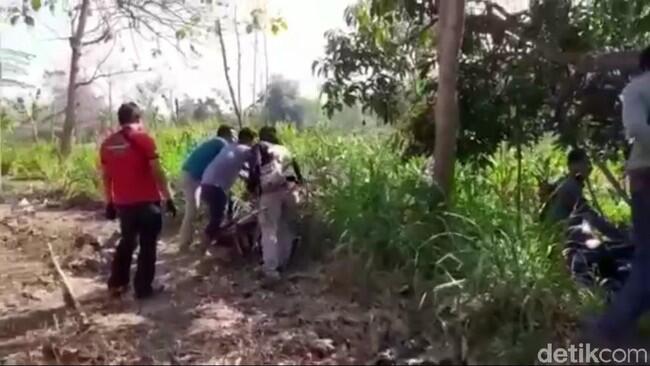 Kampung Begal di Pasuruan Digerebek, Belasan Motor Diamankan