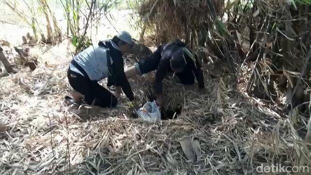 Kampung Begal di Pasuruan Digerebek, Belasan Motor Diamankan
