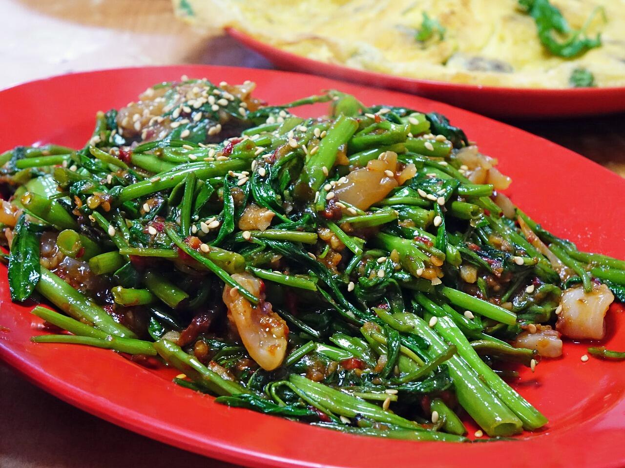 5 Makanan Yang Menjaga Kesuburan Rambut