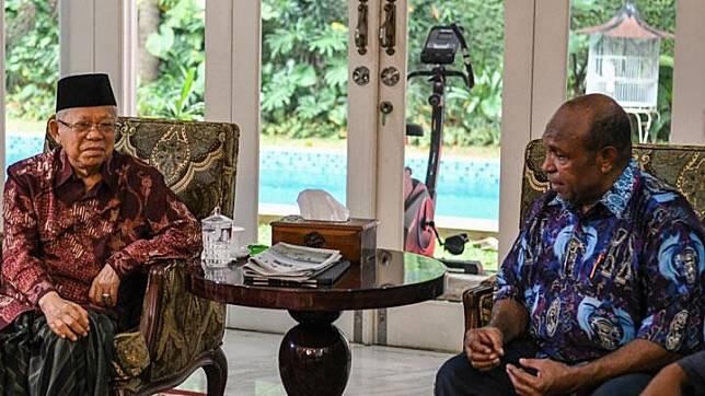 Ma&rsquo;aruf Amin : Saya Utang Budi Pada Papua
