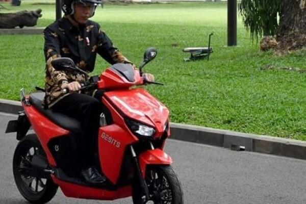 Menristekdikti Wajibkan Kampus di Indonesa Gunakan Motor Listrik, Minimal 20 Unit
