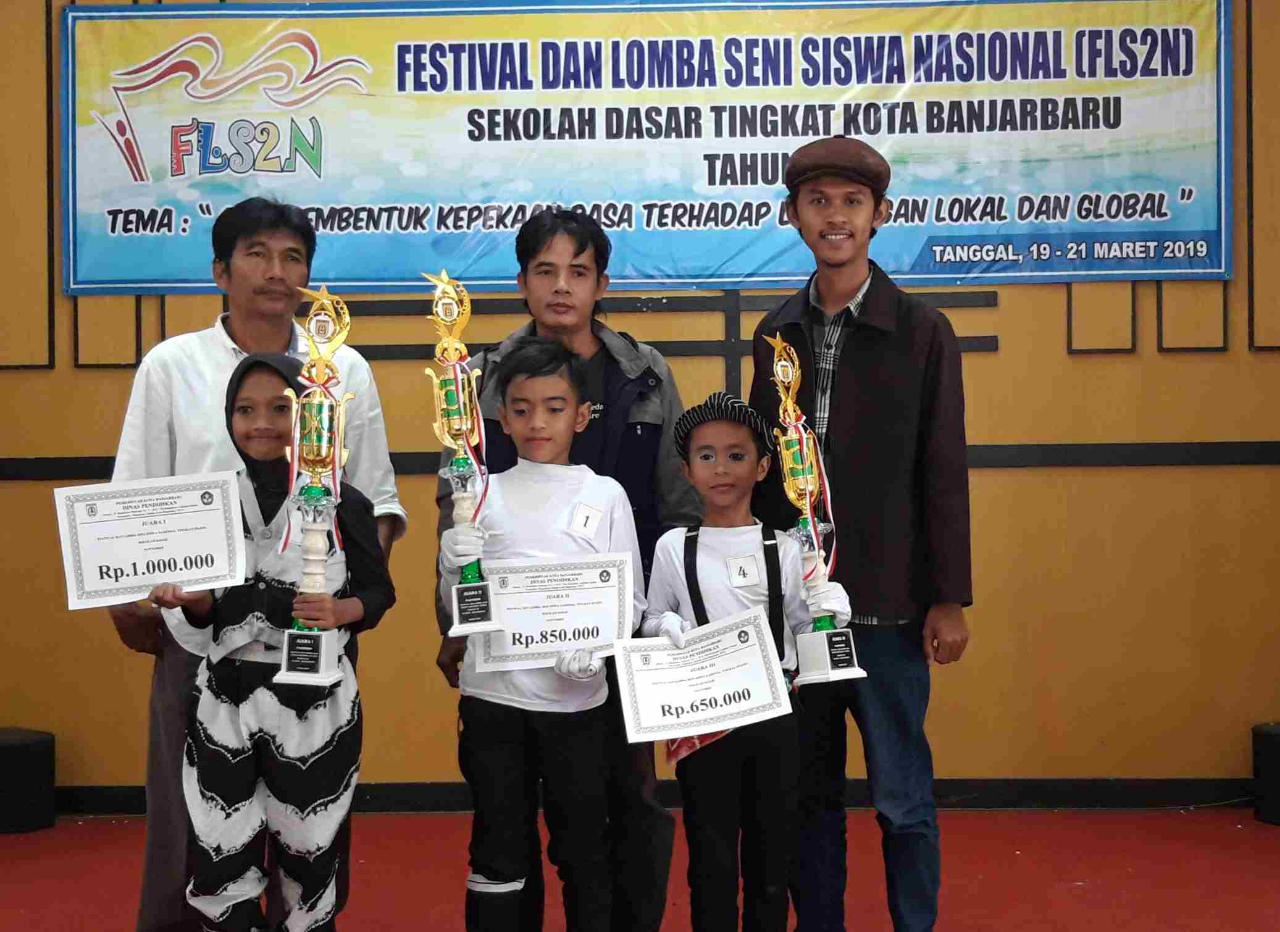 Komunitas Sebagai Jendela Duniaku