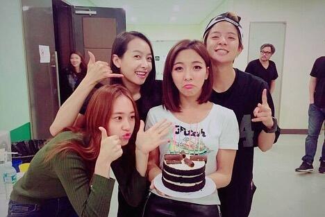 Kontrak Berakhir dengan SM Entertaiment, Begini Masa Depan &lsquo;f (x)&rsquo;